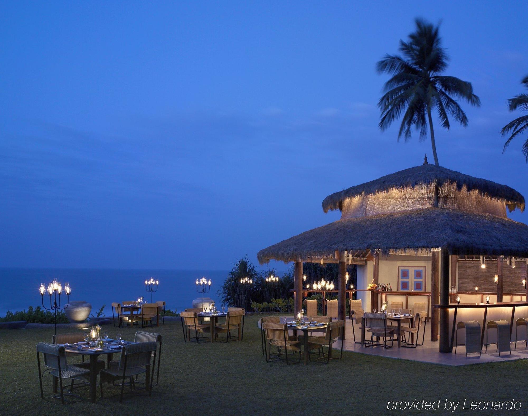 Taj Bentota Resort & Spa Restaurante foto